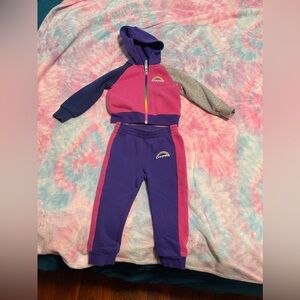 Baby girl crayola outfit 18 months read desc